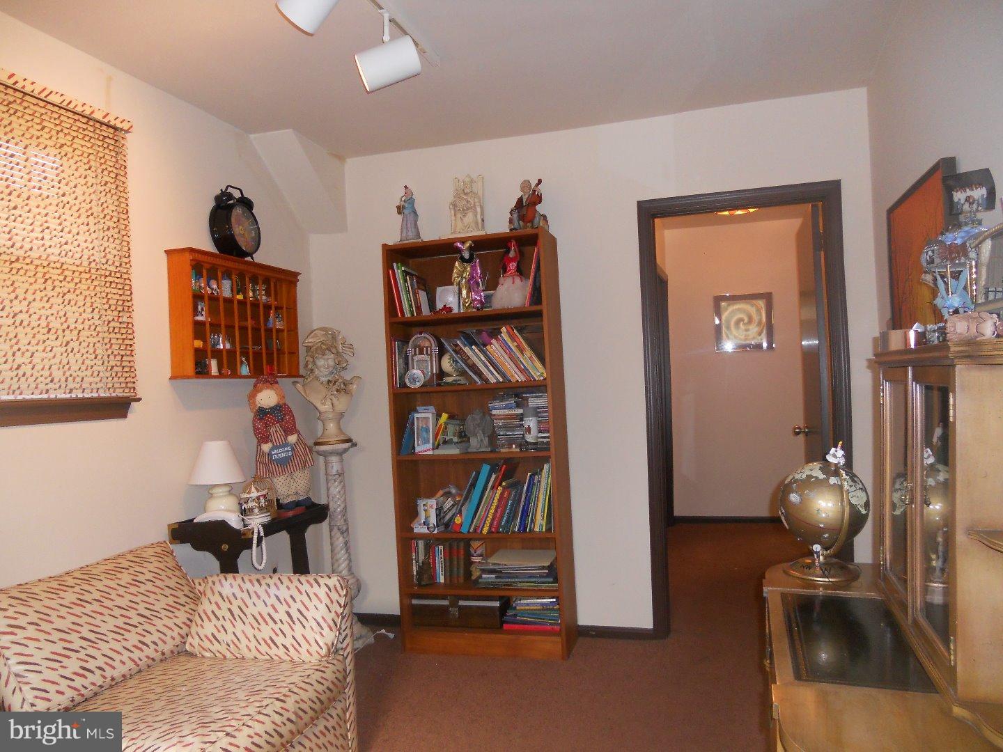 3783 Ridgeview Road Huntingdon Valley, PA 19006 - Photo 8 of 14 Gallery Image 8