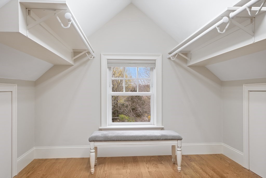 6 Abbott Lane Bedford, MA 01730 - Photo 28 of 41