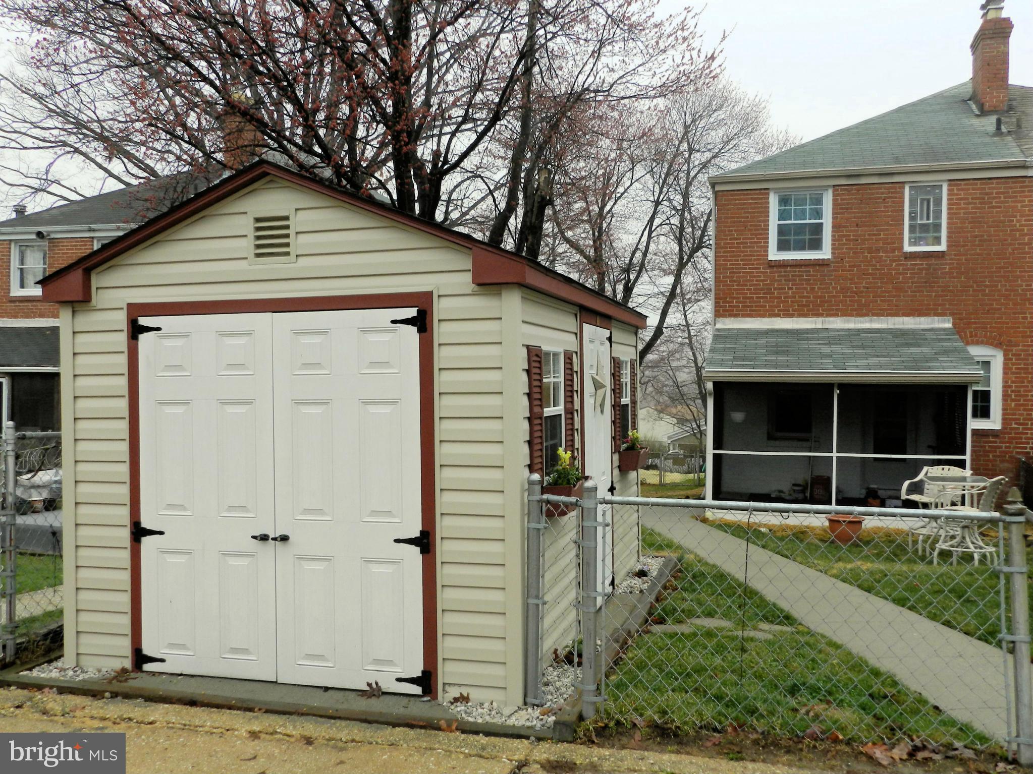 8334 Oakleigh Road Baltimore, MD 21234 - Photo 20 of 25 Exterior (Rear)