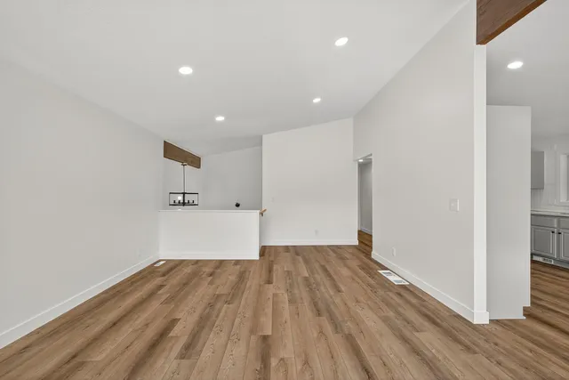 $349,900 | 65302 145th Avenue, Wabasha, MN 55981