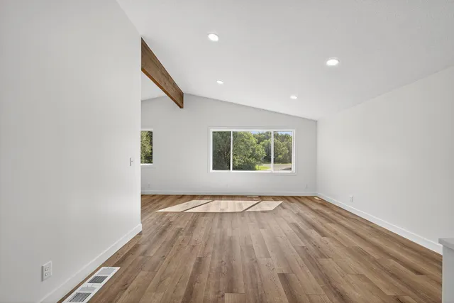 $349,900 | 65302 145th Avenue, Wabasha, MN 55981