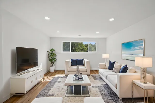 $349,900 | 65302 145th Avenue, Wabasha, MN 55981