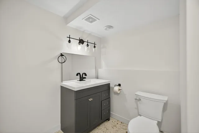 $349,900 | 65302 145th Avenue, Wabasha, MN 55981