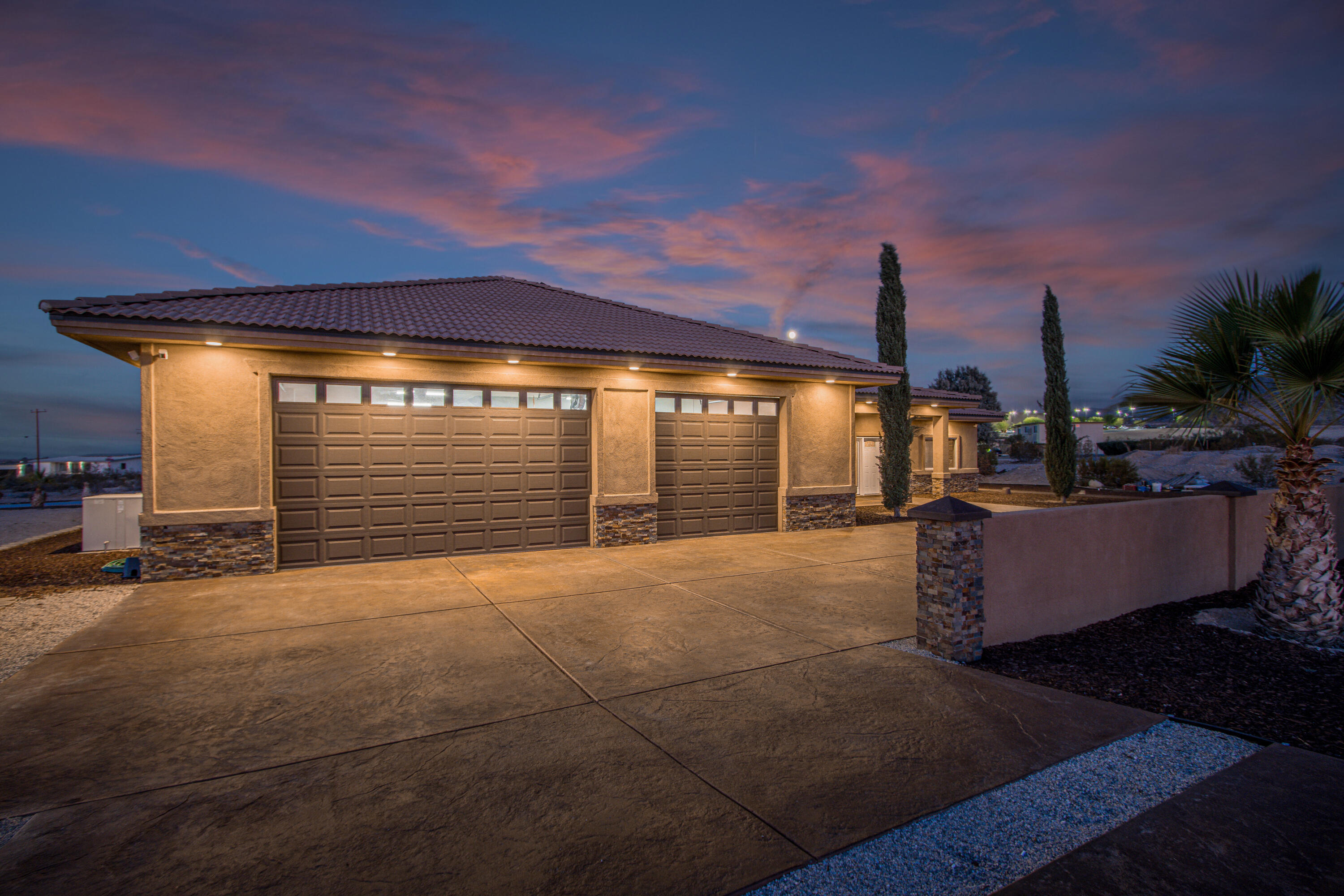 7225 Adobe Road Twentynine Palms, CA 92277 - Photo 61 of 78 64-Twilight