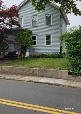 $1,650 | 304 Hillside Avenue, Naugatuck, CT 06770