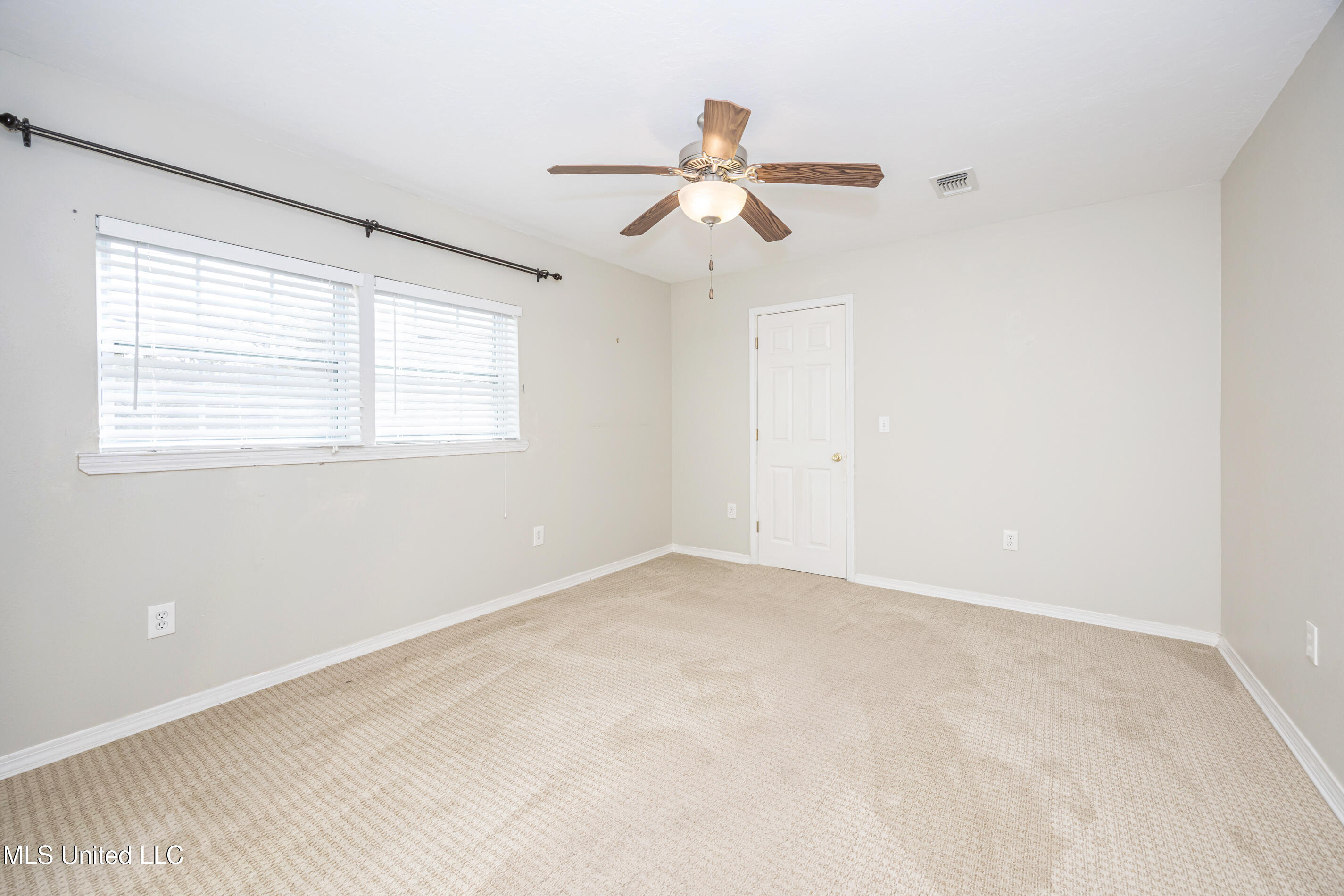 206 Fifth Street North, Unit N Wiggins, MS 39577 - Photo 30 of 73 IMG_8843