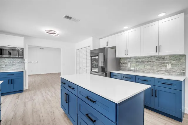 $7,000 | 11476 Sundance Lane, Boca Raton, FL 33428