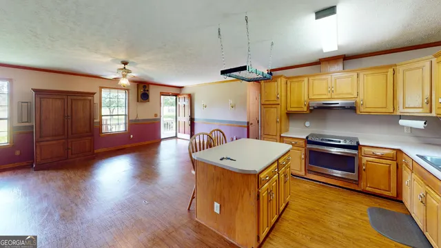 $180,000 | 1936 Highway 57, Wrightsville, GA 31096