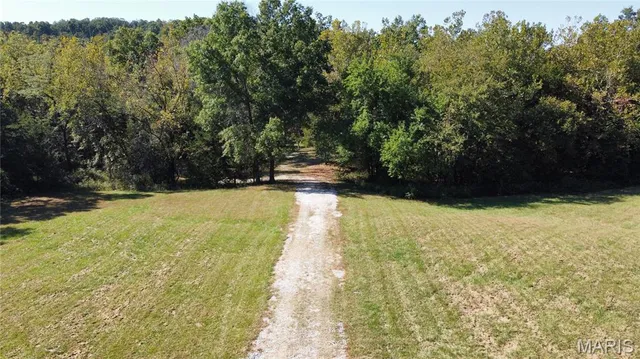 $160,000 | 44705 Willow Lane, Monroe City, MO 63456