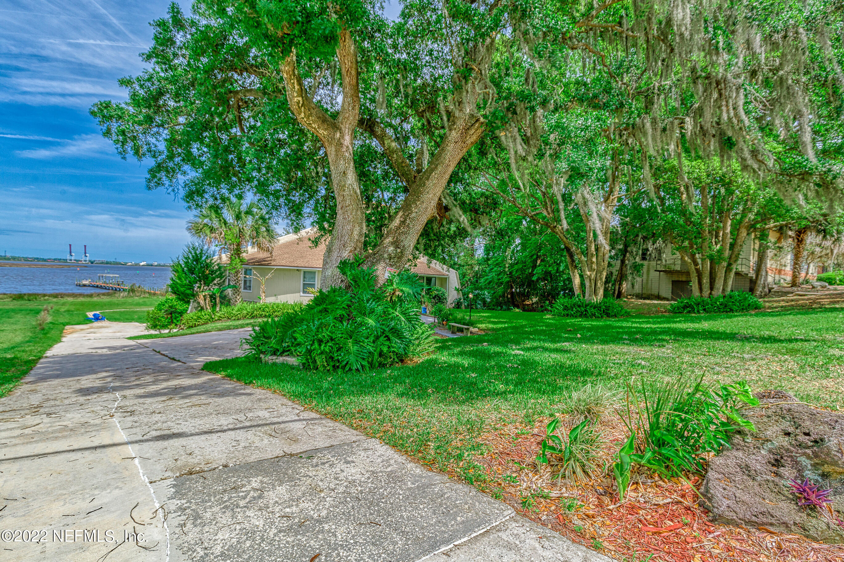 4143 Ferber Road Jacksonville, FL 32277 - Photo 12 of 131 904RealEstatePhotography.com-92