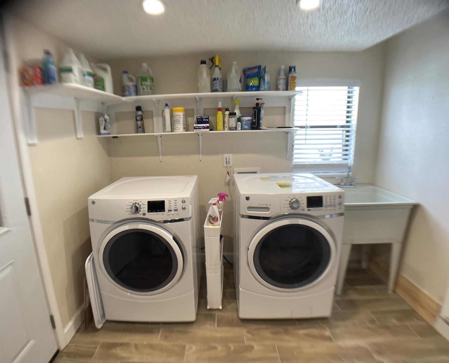4143 Ferber Road Jacksonville, FL 32277 - Photo 35 of 131 ferber laundry room