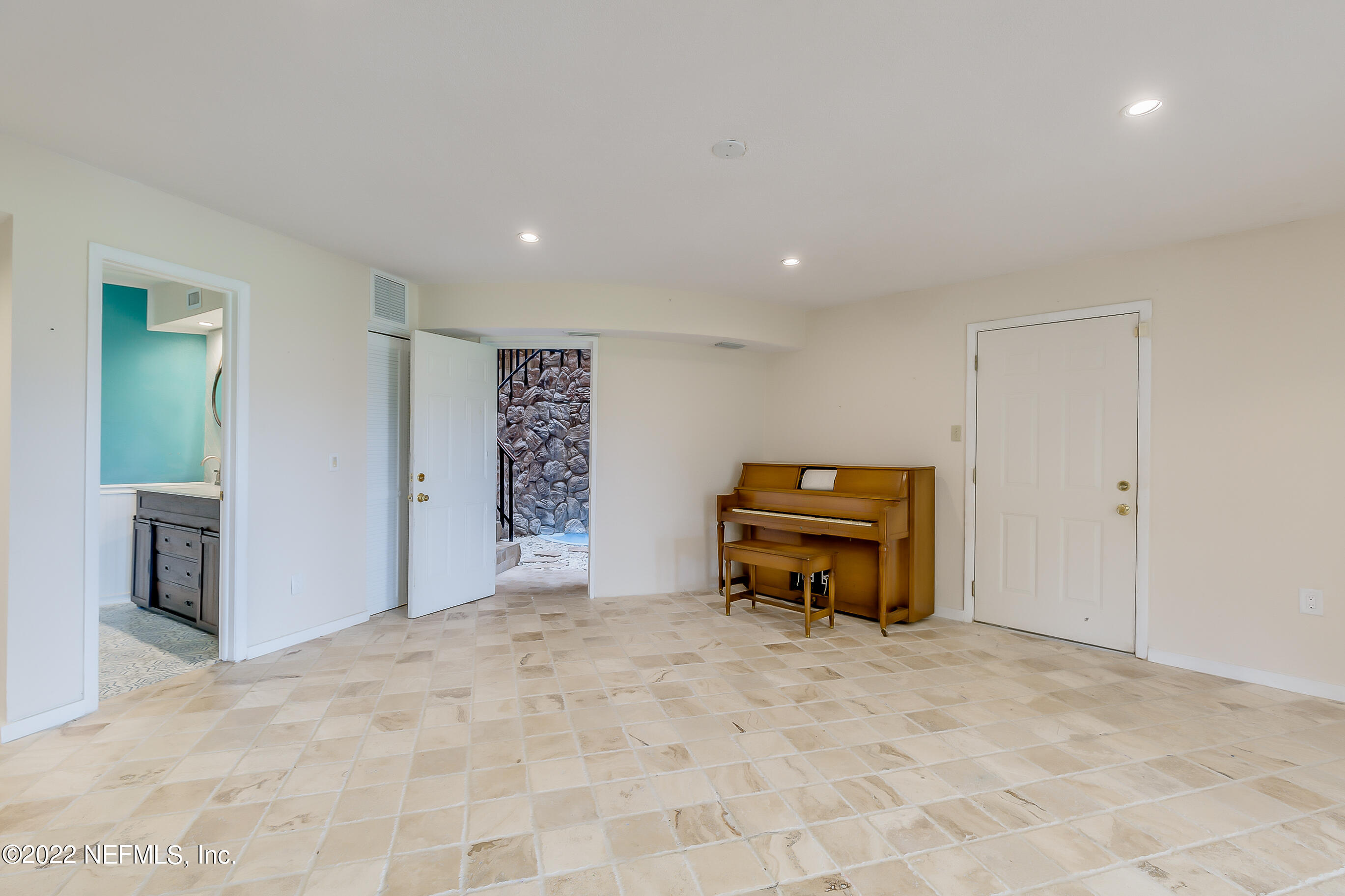 4143 Ferber Road Jacksonville, FL 32277 - Photo 50 of 131 904RealEstatePhotography.com-59