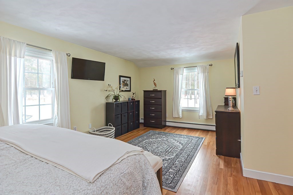 17 Eleanor Road Walpole, MA 02081 - Photo 17 of 31