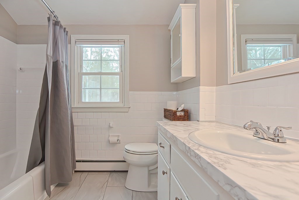 17 Eleanor Road Walpole, MA 02081 - Photo 22 of 31