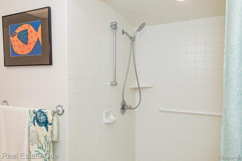 1722 Crooks Road Rochester Hills, MI 48309 - Photo 39 of 53