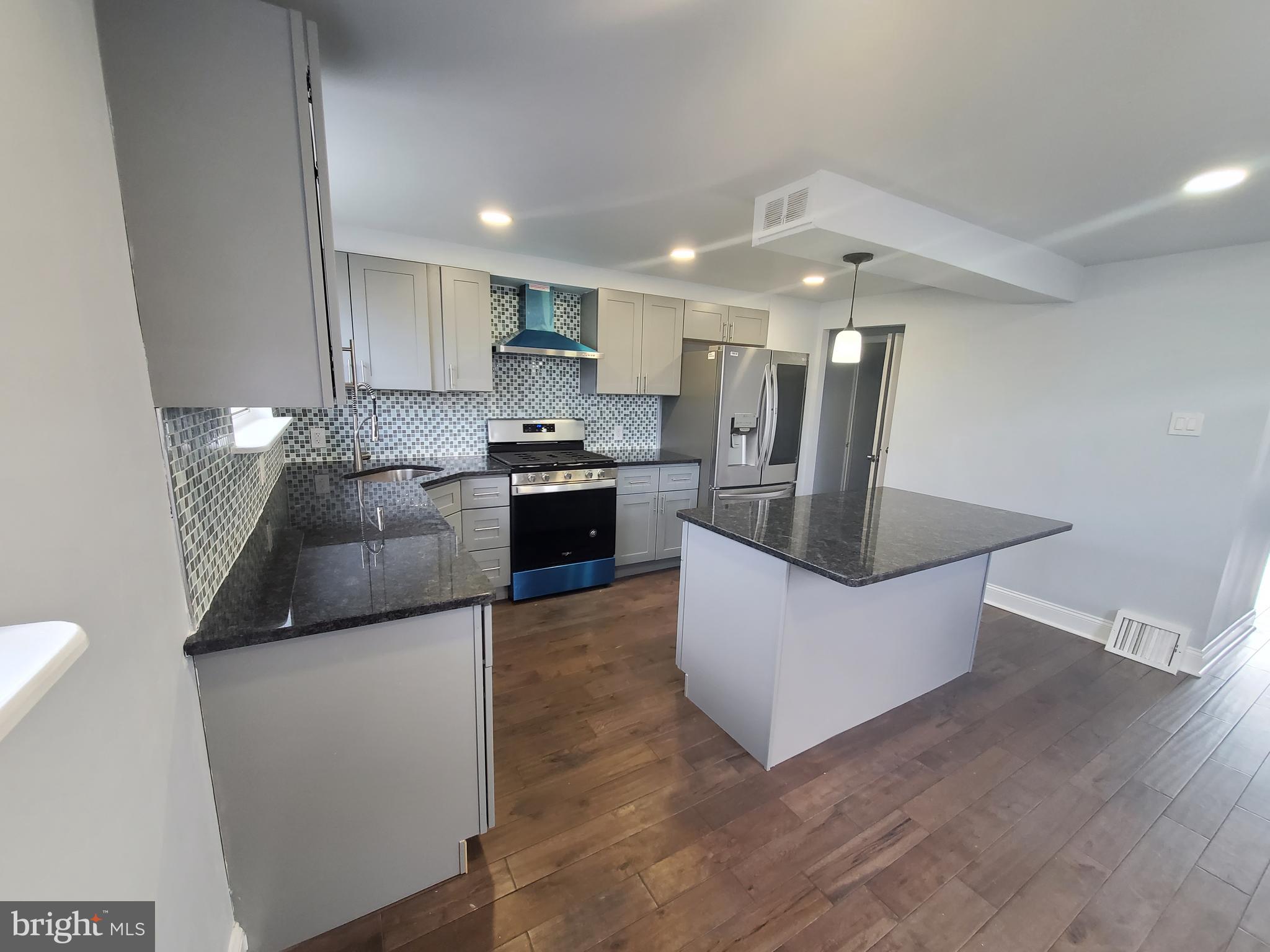 3491 Kirkwood Road Philadelphia, PA 19114 - Photo 18 of 26 Gallery Image 18