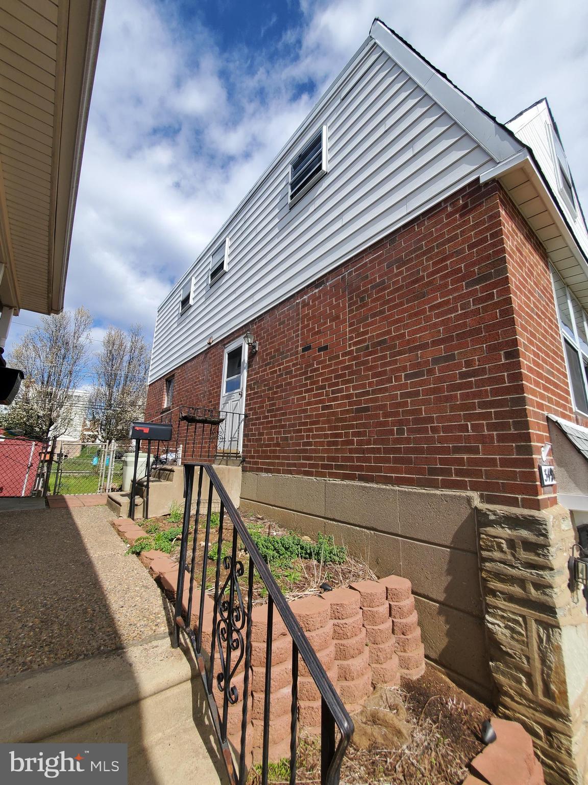 3491 Kirkwood Road Philadelphia, PA 19114 - Photo 5 of 26 Gallery Image 5