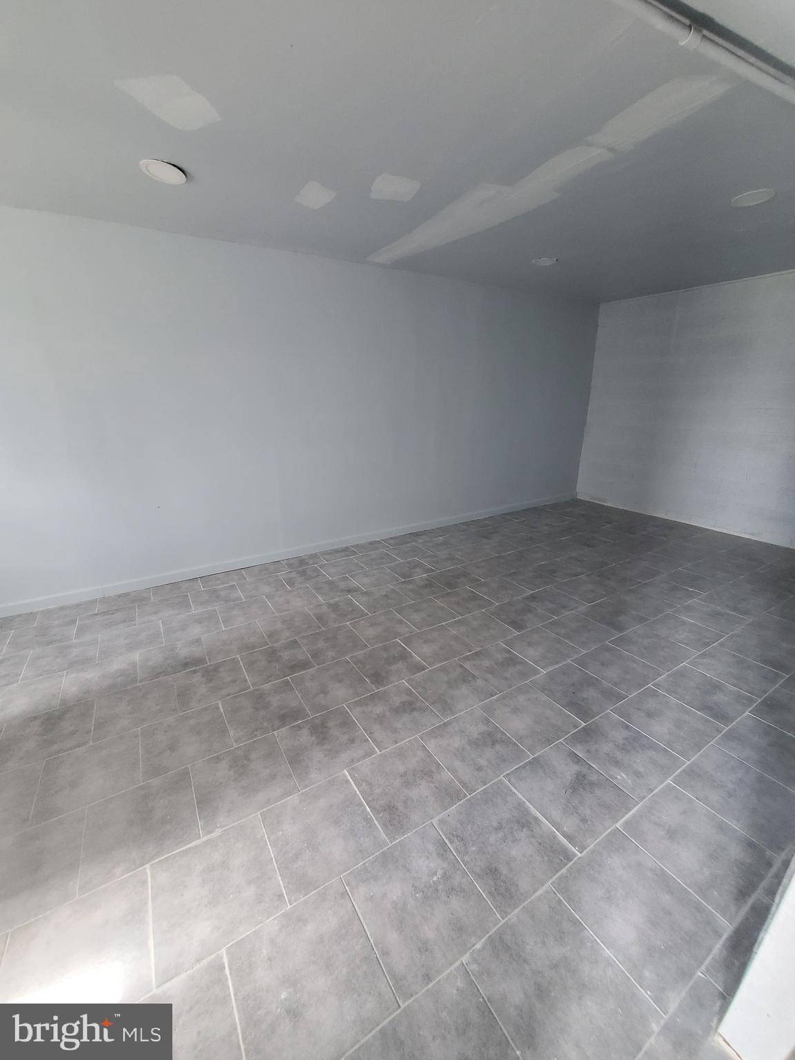 3491 Kirkwood Road Philadelphia, PA 19114 - Photo 6 of 26 Gallery Image 6