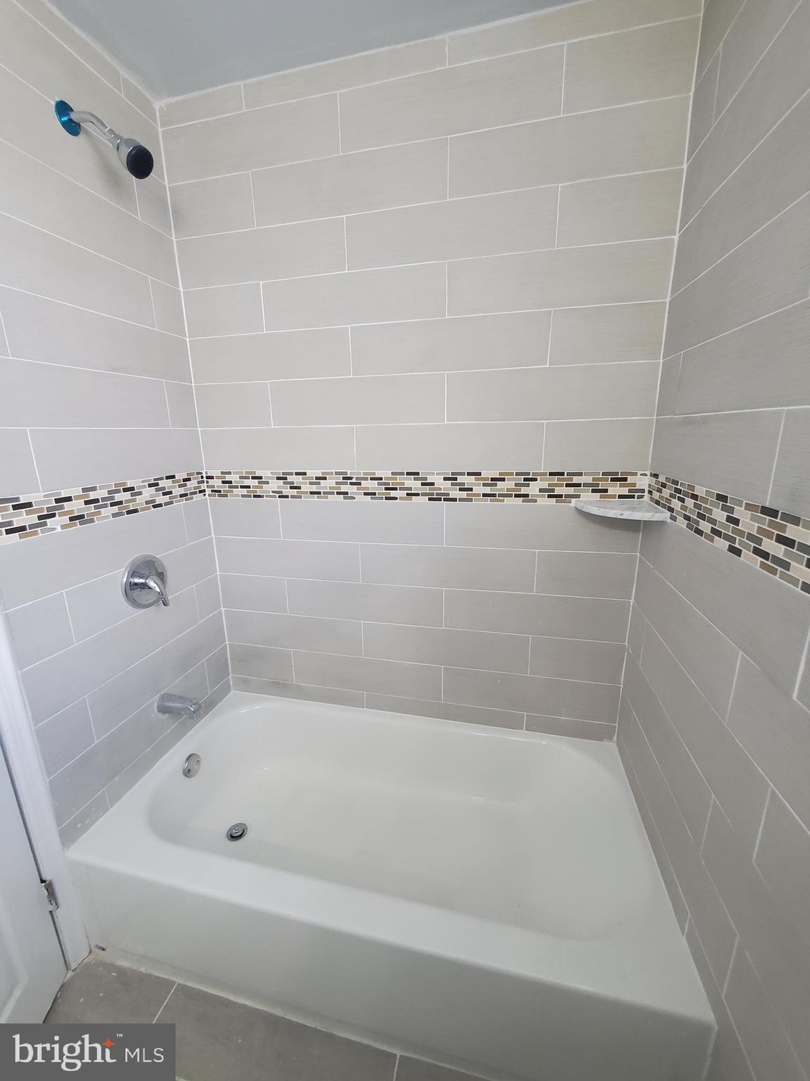 3491 Kirkwood Road Philadelphia, PA 19114 - Photo 7 of 26 Gallery Image 7