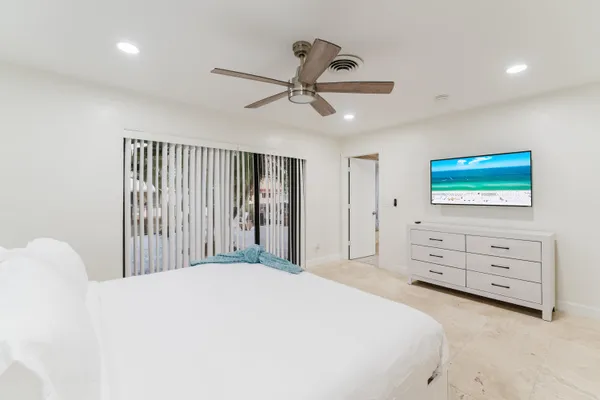 $10,500 | 1016 Northeast 26th Avenue, Unit 1016, Pompano Beach, FL 33062