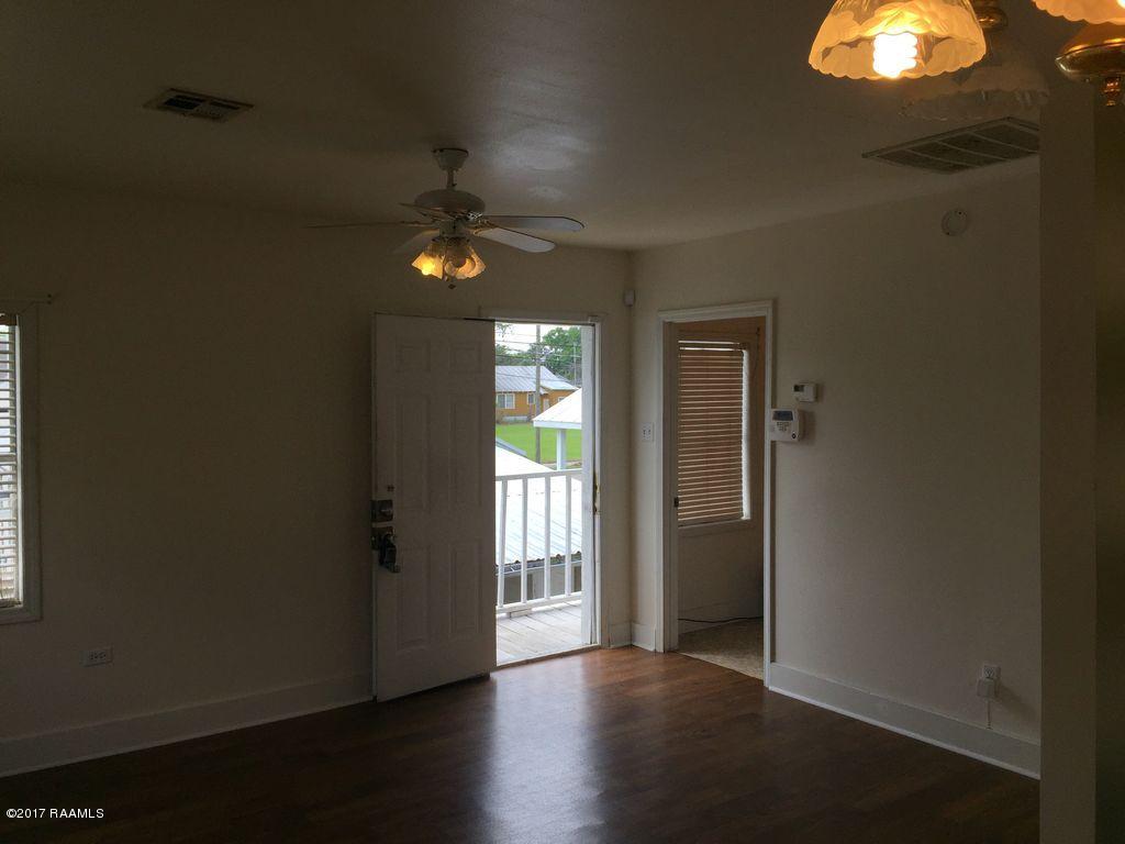 125 Taylor Street, Unit 1/2 New Iberia, LA 70560 - Photo 13 of 15 ISyvyb0meac2cz0000000000