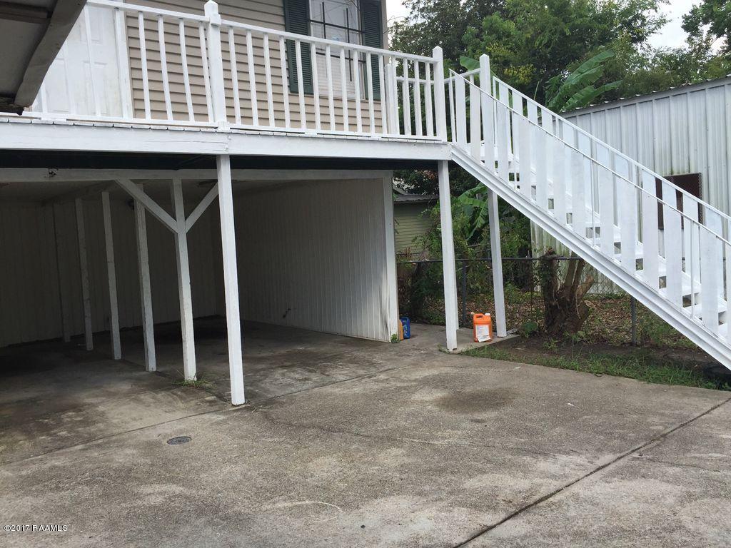 125 Taylor Street, Unit 1/2 New Iberia, LA 70560 - Photo 2 of 15 IS2jv7qamt9z1z0000000000