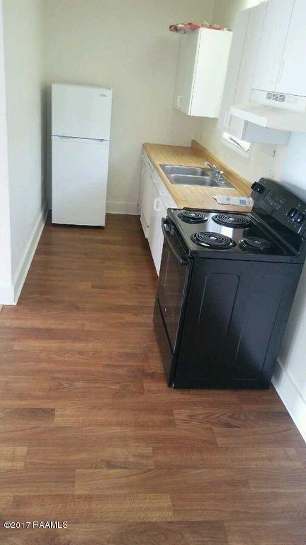 125 Taylor Street, Unit 1/2 New Iberia, LA 70560 - Photo 5 of 15 ISuctv74il122z0000000000