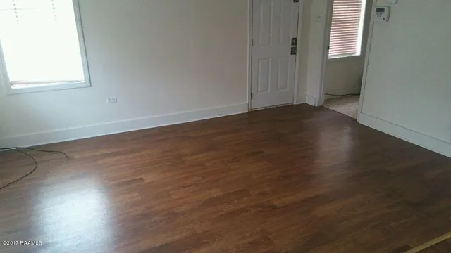 $500 | 125 Taylor Street, Unit 1/2, New Iberia, LA 70560