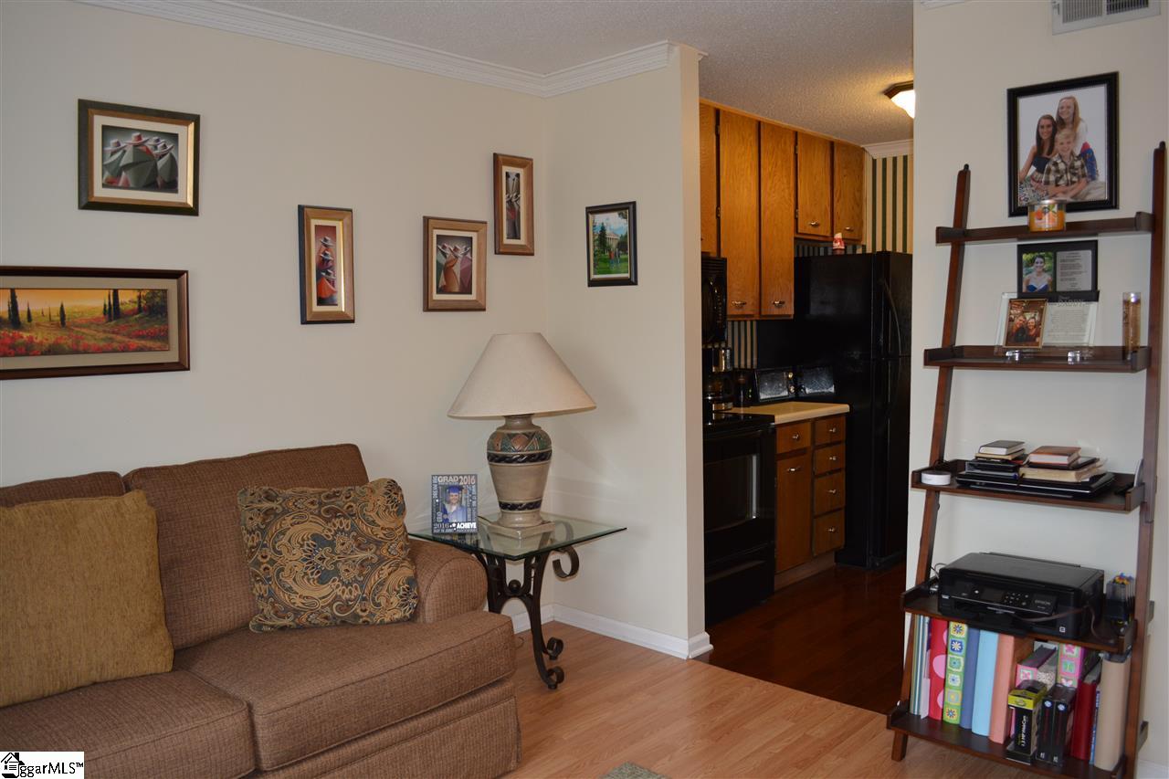 309 Miller Road, Unit 313 Mauldin, SC 29662 - Photo 8 of 29
