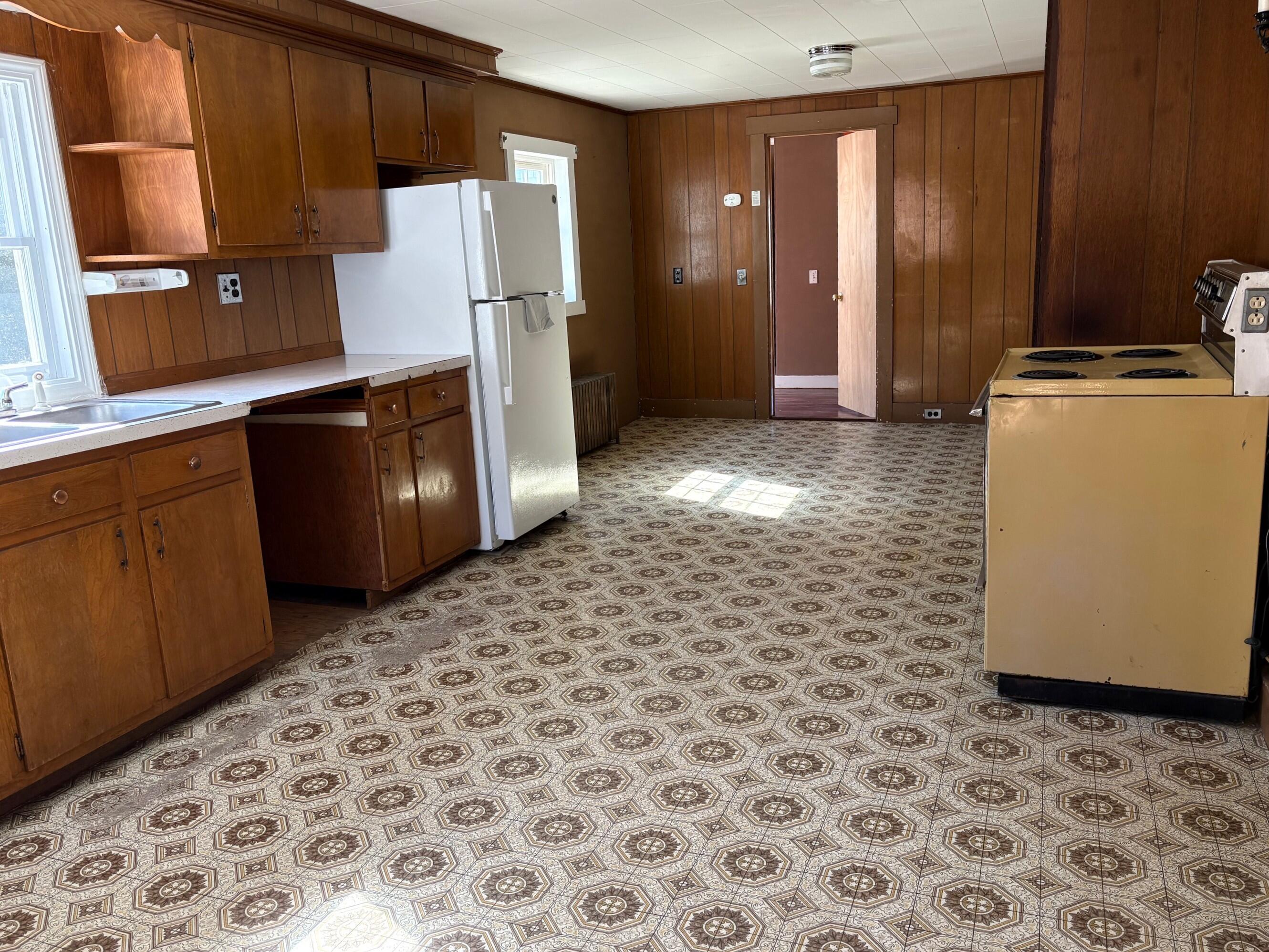 65 Patterson Hill Road Belfast, ME 04915 - Photo 8 of 32 IMG_6646