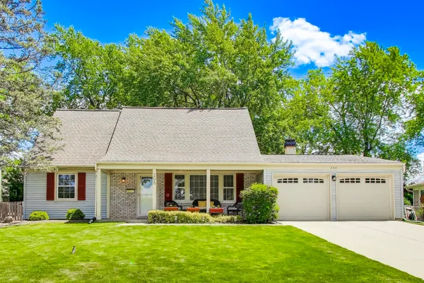 205 Cloverdale Lane, Schaumburg, IL 60193