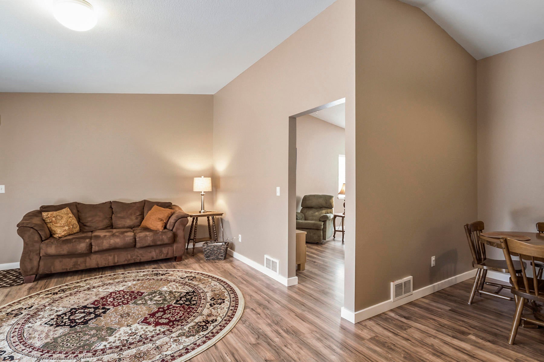 55080 Jackpine Way Bend, OR 97707 - Photo 15 of 39 den to dining room