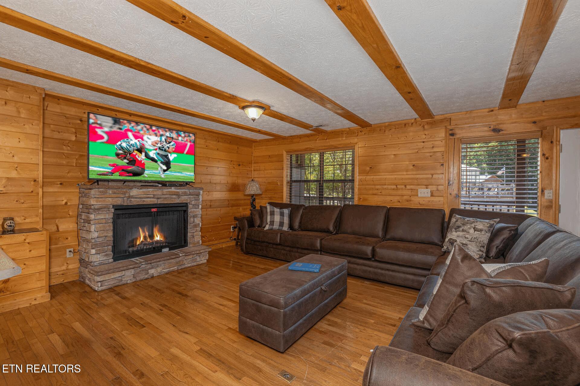 1504 Bears Den Way Sevierville, TN 37862 - Photo 14 of 38 width=1920 (1)
