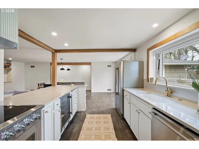 $750,000 | 1193 Rio Glen Drive, Eugene, OR 97401