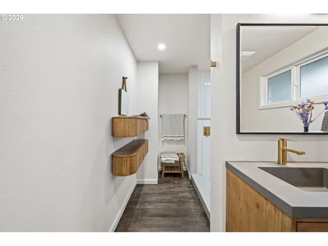 $750,000 | 1193 Rio Glen Drive, Eugene, OR 97401