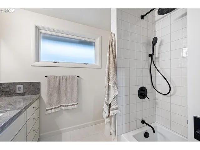 $750,000 | 1193 Rio Glen Drive, Eugene, OR 97401