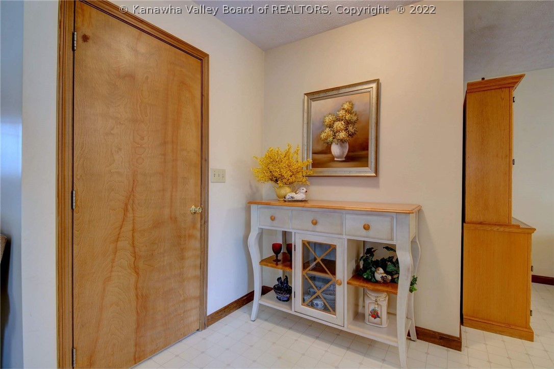 160 Poplar Fork Road Scott Depot, WV 25560 - Photo 22 of 45 Gallery Image 22