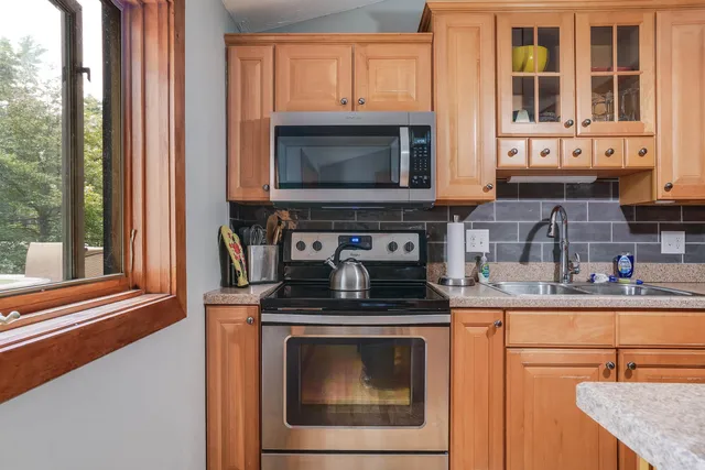 $529,900 | 32 Larch Road, Milford, NH 03055