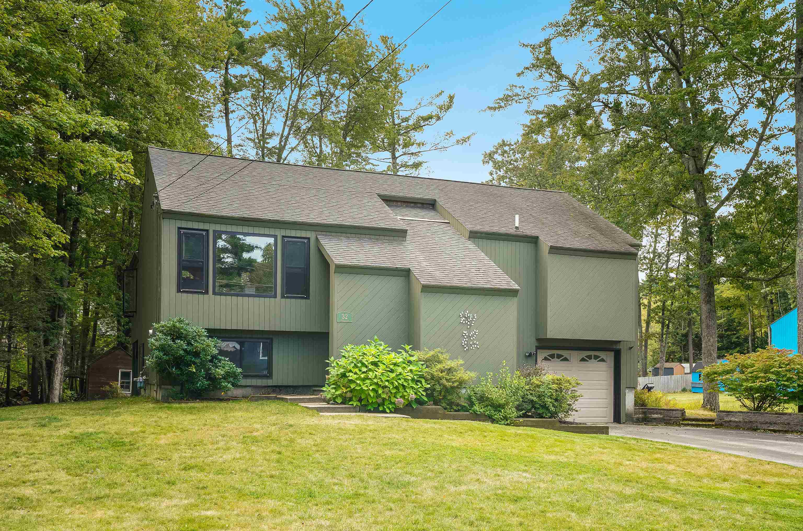 32 Larch Road Milford, NH 03055 - Photo 5 of 36