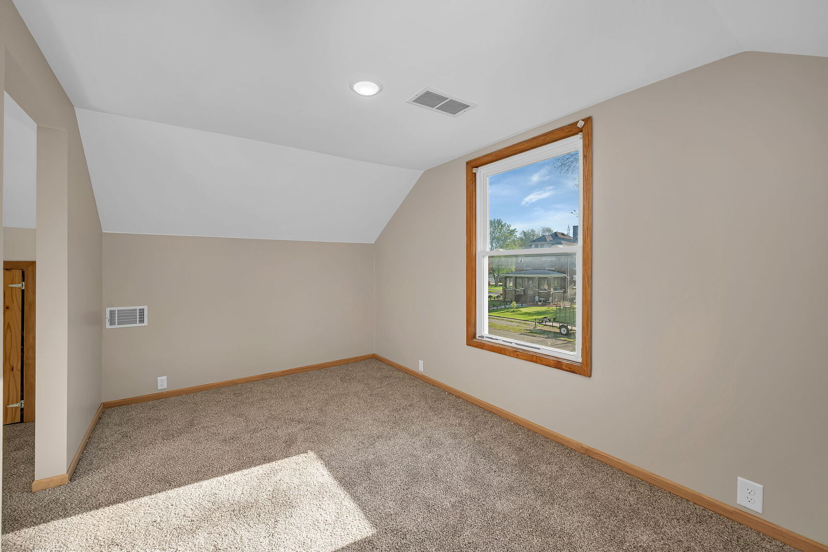 303 South Jackson Street Gardner, IL 60424 - Photo 16 of 24