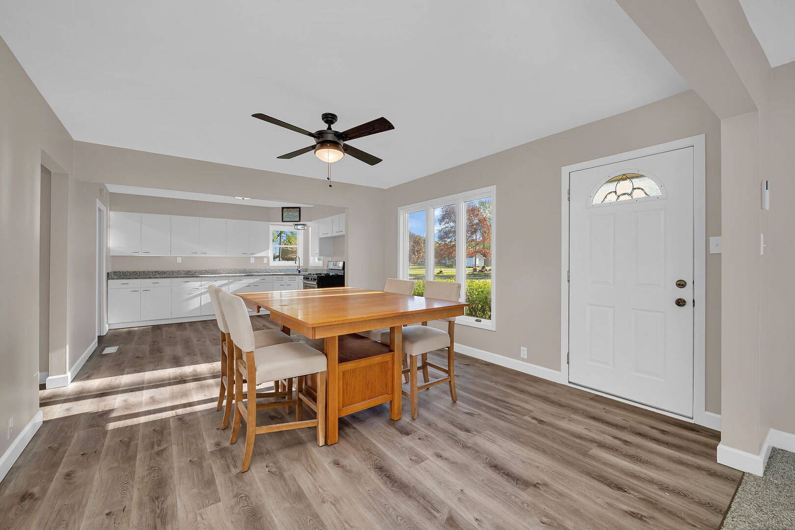 303 South Jackson Street Gardner, IL 60424 - Photo 4 of 24
