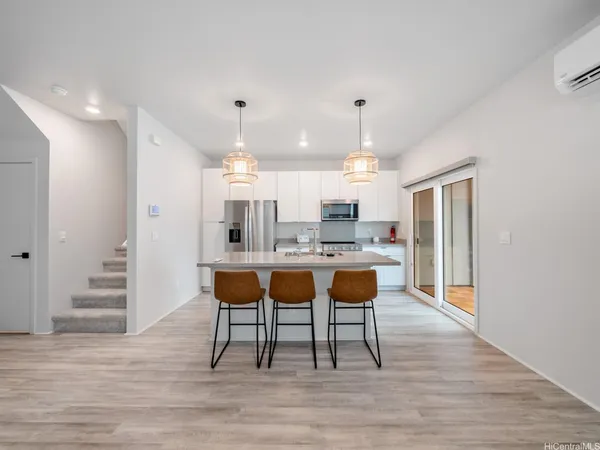 $4,300 | 91-1640 Honouliuli Street, Unit 113, Ewa Beach, HI 96706