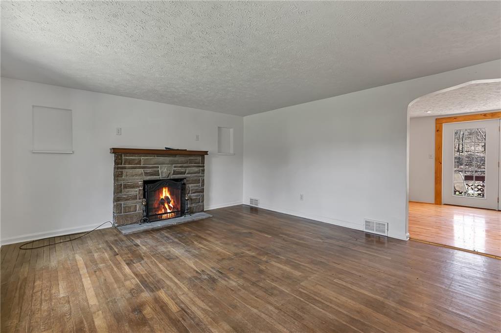 492 Chapel Road Aliquippa, PA 15001 - Photo 12 of 25 Gallery Image 12