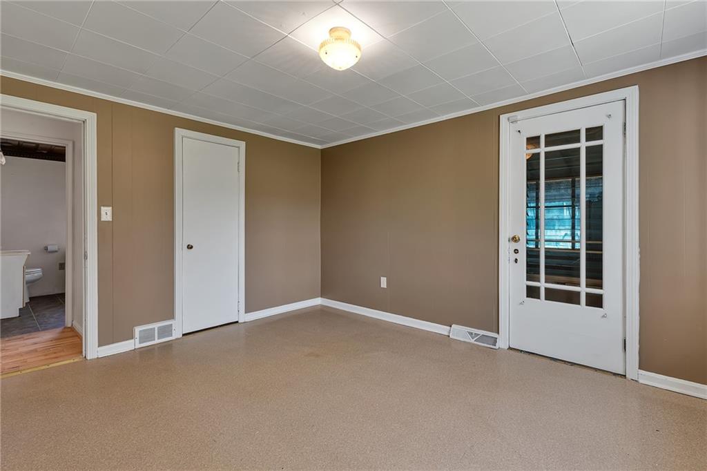 492 Chapel Road Aliquippa, PA 15001 - Photo 16 of 25 Gallery Image 16