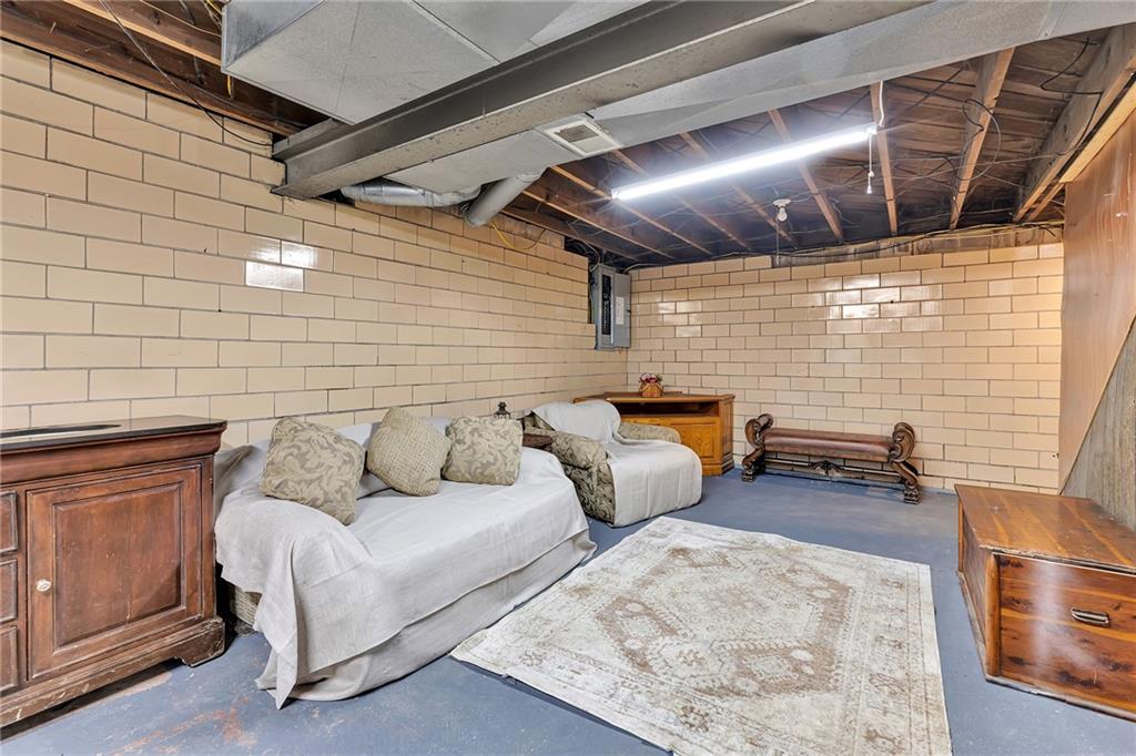 492 Chapel Road Aliquippa, PA 15001 - Photo 20 of 25 Gallery Image 20