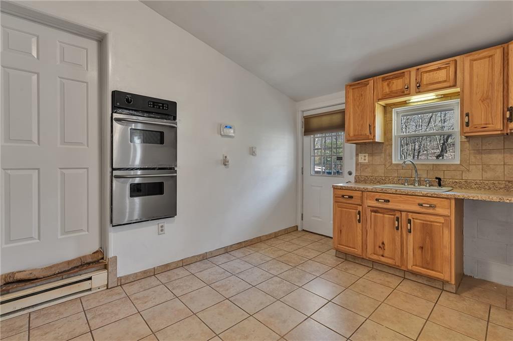 492 Chapel Road Aliquippa, PA 15001 - Photo 10 of 25 Gallery Image 10