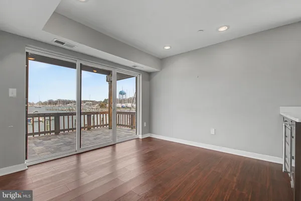 $4,000 | 768 B Fairview Avenue, Unit 768B, Annapolis, MD 21403