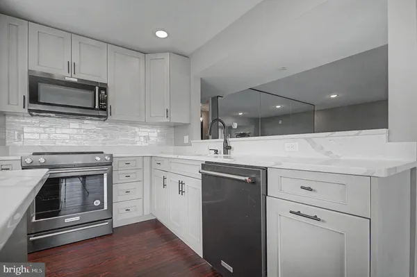 $4,000 | 768 B Fairview Avenue, Unit 768B, Annapolis, MD 21403