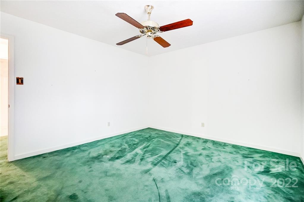 1045 Woodward Road Rock Hill, SC 29732 - Photo 16 of 28 Gallery Image 16