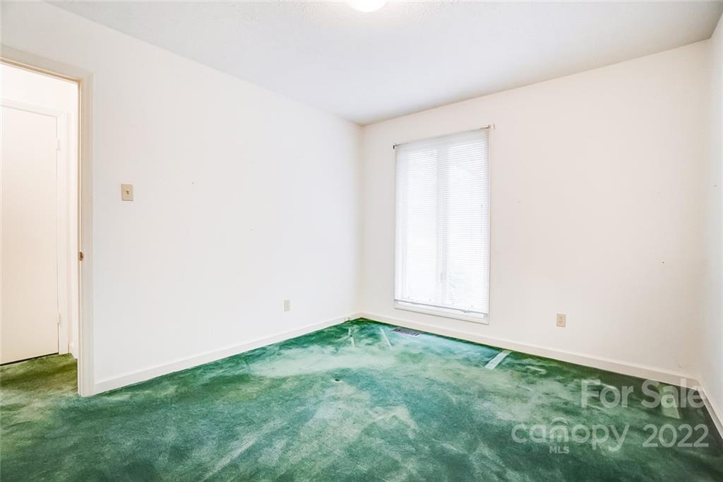 1045 Woodward Road Rock Hill, SC 29732 - Photo 18 of 28 Gallery Image 18